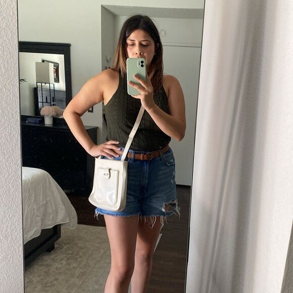 Vintage White Tan Longchamp Bag - Picture 11 of 13